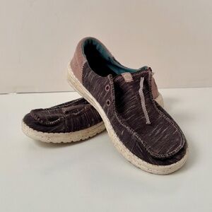 Hey Dude Wendy Jersey Slip-On Shoes – Women’s Size 6 – Lightweight & Comfortable